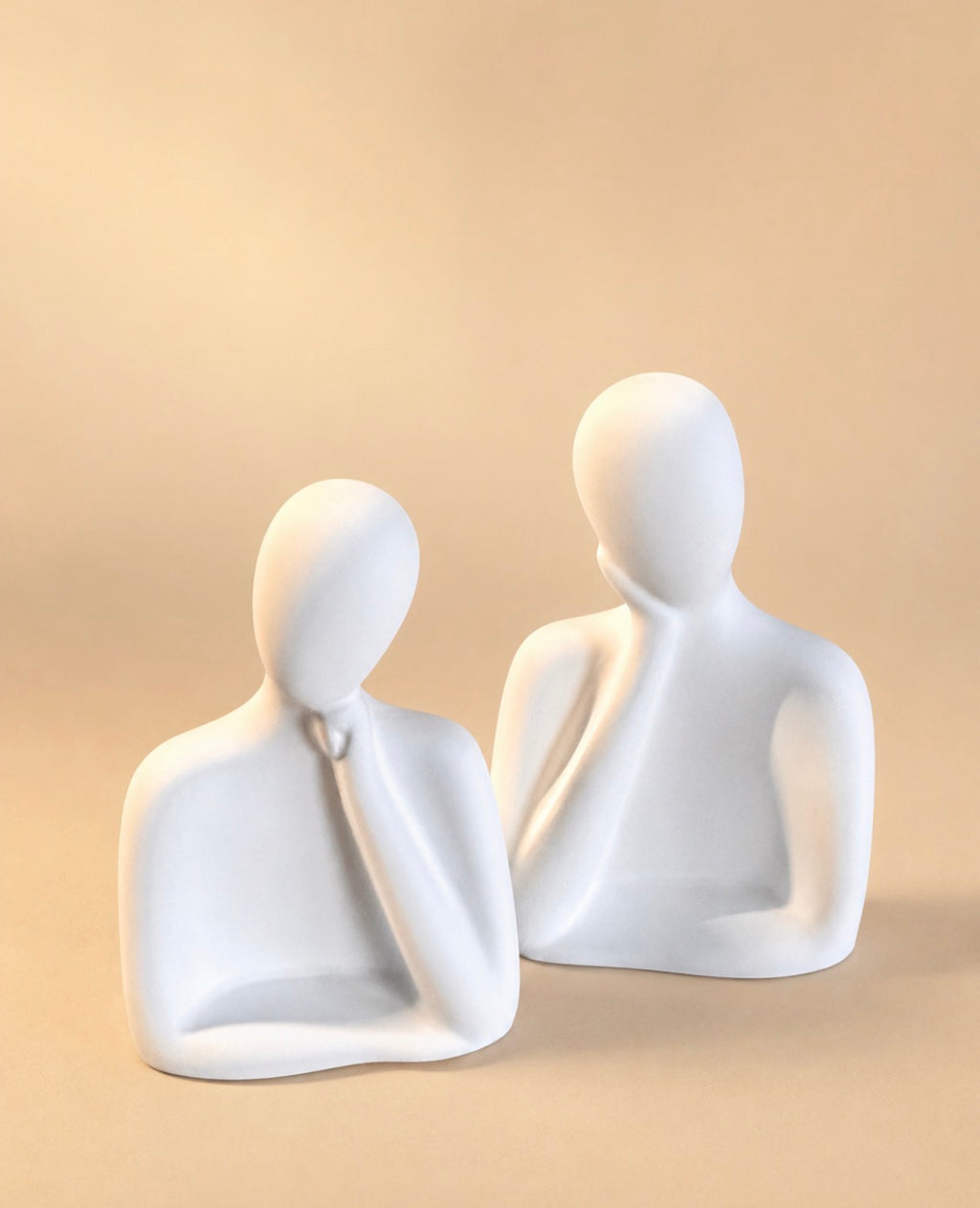 Figurines- 2 Adults