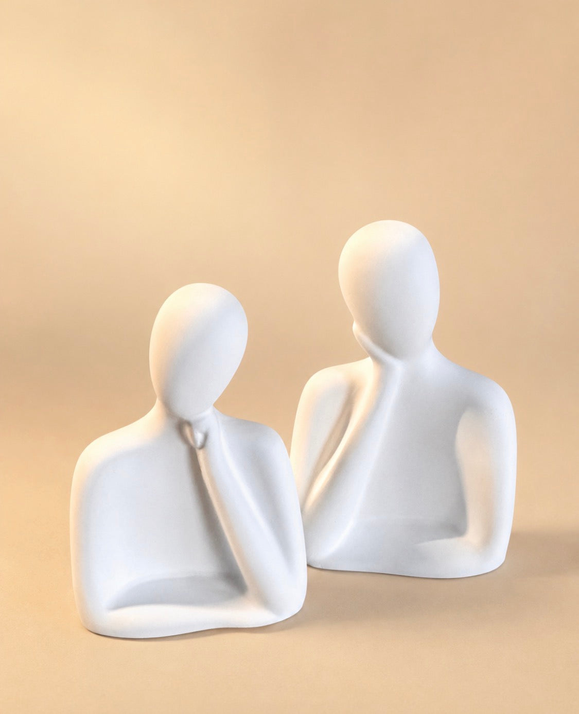 Figurines- 2 Adults
